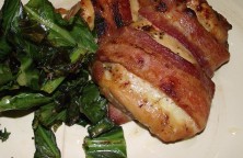 Juhtúrós-baconos csirke